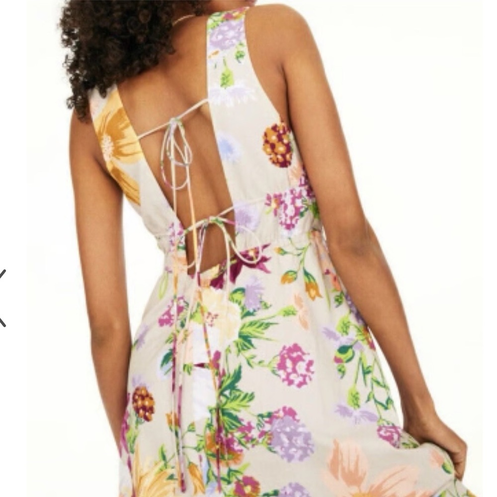 Beige Linen H&M Maxi Dress with colorful Floral Design and Deep V detail size M - Picture 3 of 8